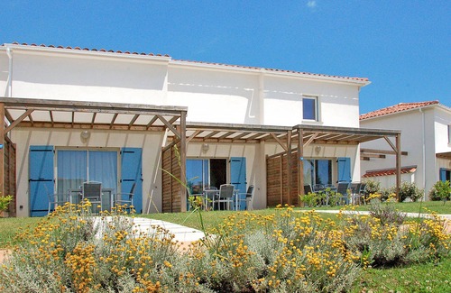 Poggio-Mezzana Apartment | Acqua Linda by Interhome