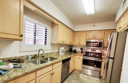 South Island Condo | Across from Beach - Elevator - Communal Pool & Spa - Santa Maria Harbour Resort