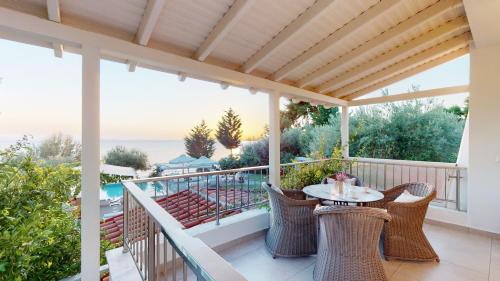 Elia Nikitis Apartment | Acrotel Athena Villa