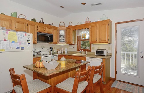 South Bethany Harbor House | Activities included up to $300 FREE PER WEEK! FREE DAILY ACTIVITIES! For the Nature & Beach enthusiast. Enjoy the awesome views from the many decks on this great beach house.