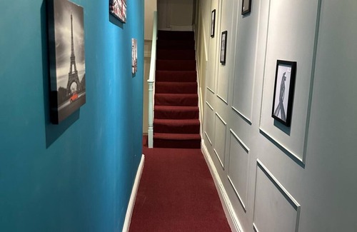 Acton Apartment | Acton Vale hotel