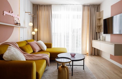 Tractorul Apartment | Ada Homes Coresi 706