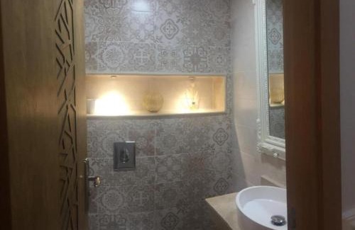 Diour Jamaa House | Adam's home