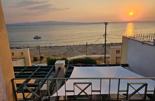 Nea Potidaia House | Adam's place - Cosy apartment by the sea