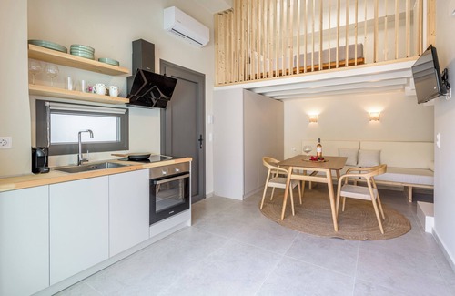 Adamas Condo | Adamas Hideout