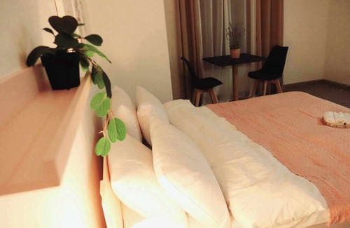 Ortigas Center Condo | ADB ORTIGAS Netflix Pool Gym 22m