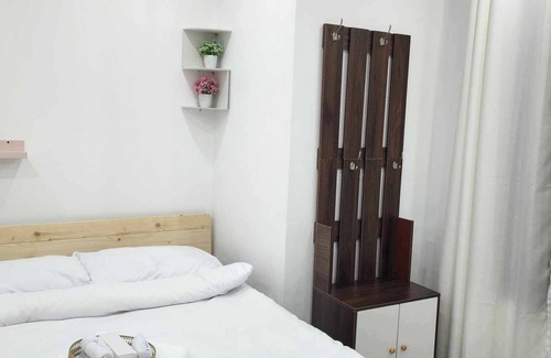 Ortigas Center Condo | ADB tower Netflix Pool Gym 22m