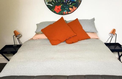 Addington House | Addington Cottage