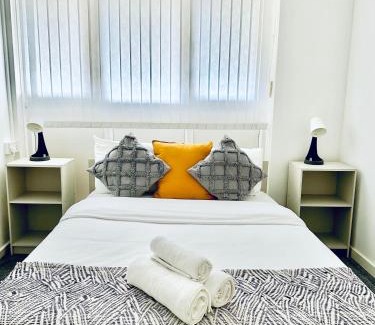 St. Dunstan's Bed & Breakfast | Address Inn