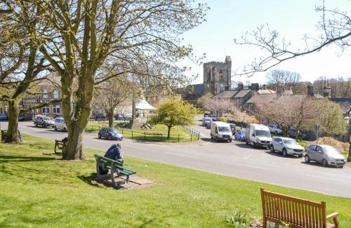 Rothbury House | Addycombe Cottage