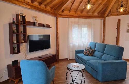 Praia da Vitoria House | Adega Mendes