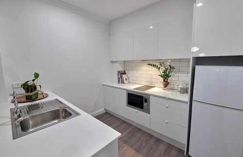 Adelaide Central Business District Apartment | Adelaide Mansions Serviced Apartments