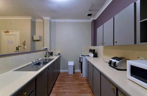 Adelaide Central Business District Apartment | Adelaide Mansions Serviced Apartments