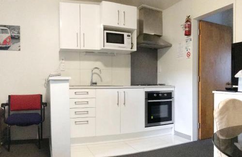 Newtown Hotel | Adelaide Motel