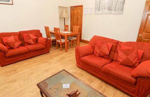 Pembrey House | Adeline