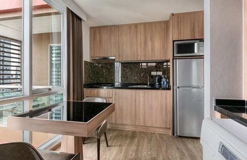 Bangkok Central Business District Apartment | Adelphi Grande Sukhumvit