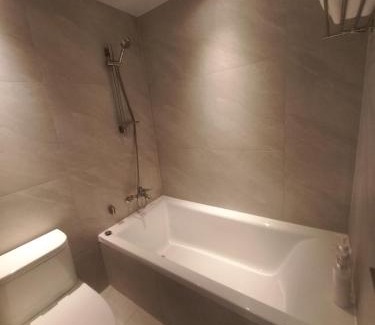 Yongho-dong Hotel | Adena Hotel