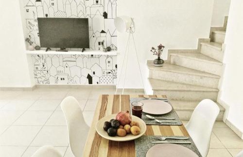 Adele House | Adhili 2 Residence