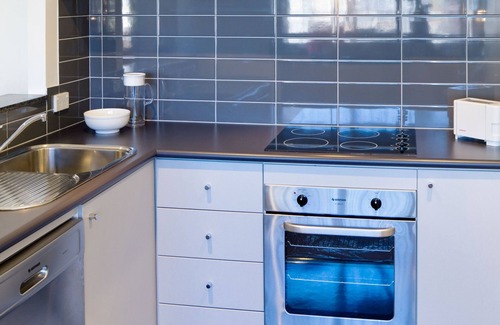 Perth Central Business District Apartment | Adina Apartment Hotel Perth - Barrack Plaza