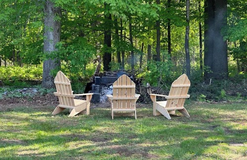 Willsboro House | Adirondack-cosy Cottage-lake Champlain-46 Peaks