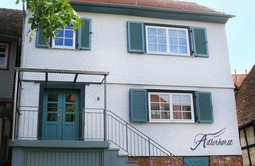 Michelstadt Apartment | Adlerhorst-appartement 1 - Adlerhorst - Boarding House