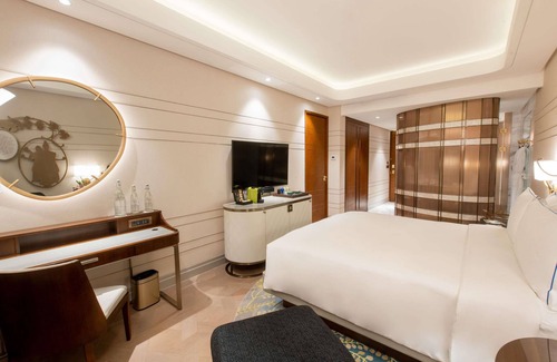 Ermita Night District Hotel | Admiral Hotel Manila - MGallery Collection