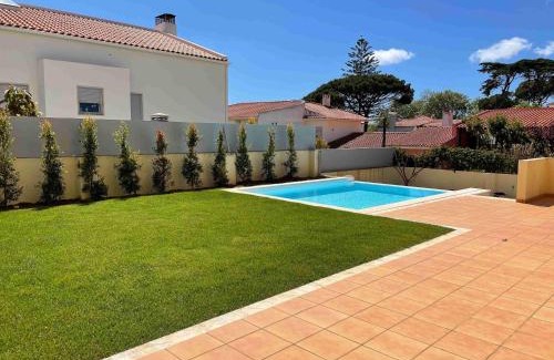 Cascais Villa | Admiral House Estoril