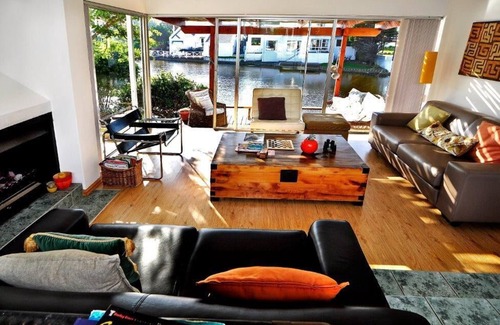 Marina da Gama Bed & Breakfast | Admiralty B&B