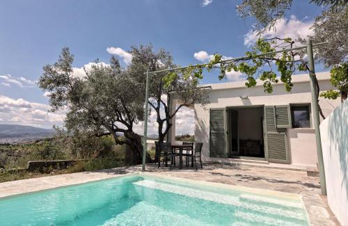 Volos Apartment | Admonis - Home in the olive grove