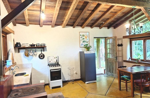 Paulo Lopes Cabin | Adobe Refuge. Comfort and peace in the Atlantic Forest, close to the beaches of southern SC