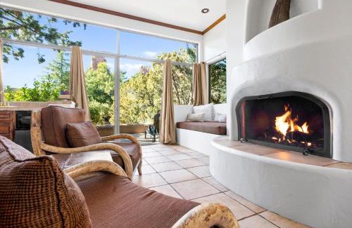 Oak Creek Villa | Adobe Village Villa with Private Patio - Sunset villa