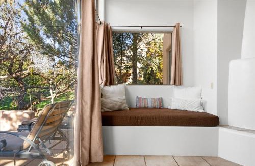 Oak Creek Villa | Adobe Village Villa with Private Patio - Sunset villa