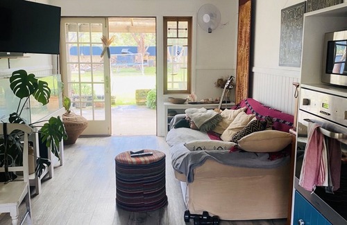 Sinclair Cottage | adorable 1 bedroom cottage surrounded by trees