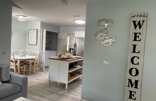 Santa Rosa Beach House | Adorable 2-bdr Carriage House with private hottub