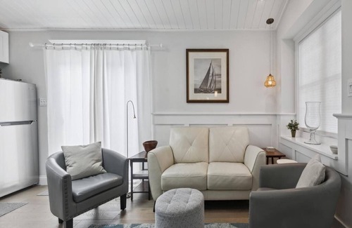 Stone Harbor House | Adorable 2 bedrm Stone Harbor Cottage on Stone Court
