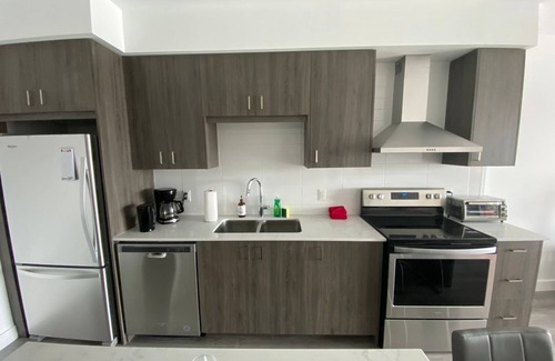 Cambridge Condo | Adorable 2 bedroom 2 bathroom condo