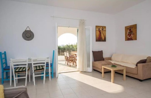 Pounta Apartment | Adorable 3 bedroom maisonette in Pounta