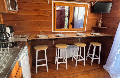 Bidon House | Adorable "Carpe Diem" caravan in a peaceful natural setting