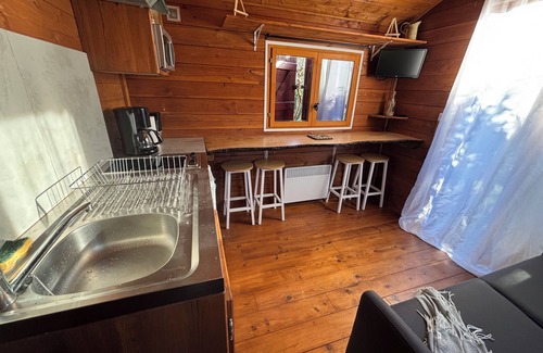 Bidon House | Adorable "Carpe Diem" caravan in a peaceful natural setting