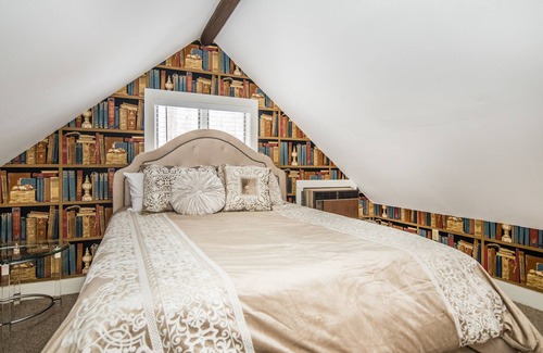 Dorset Cottage | Adorable Cottage in the heart of Dorset Village!