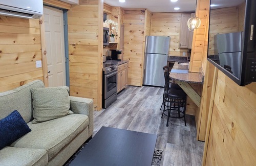 Rutherfordton Condo | Adorable garden level condo with courtyard and firepit