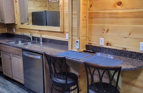 Rutherfordton Condo | Adorable garden level condo with courtyard and firepit