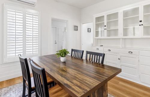 Pasadena House | Adorable Pasadena Bungalow