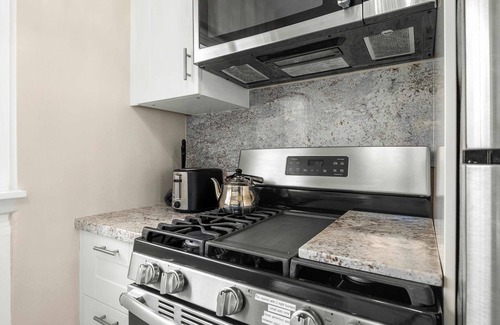 Rio del Mar House | Adorable Rio Del Mar Beach House - Steps to beach!