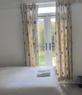 Bristol House | Adorable room 2