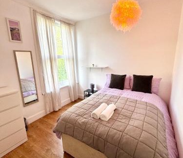 Saint Paul's House | Adorable room near City Centre