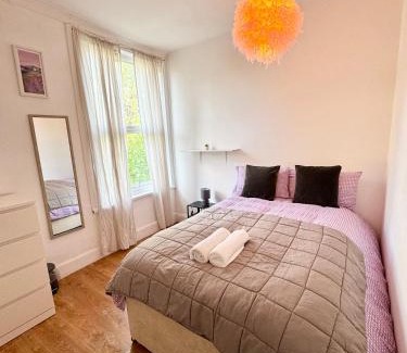 Saint Paul's House | Adorable room near City Centre