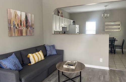 Southwest Garden House | Adorable STL Home on the Hill!