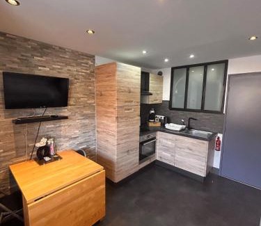 La Madrague Apartment | Adorable studio