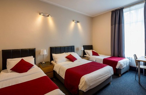 Hammersmith Broadway Hotel | Adria Hotel